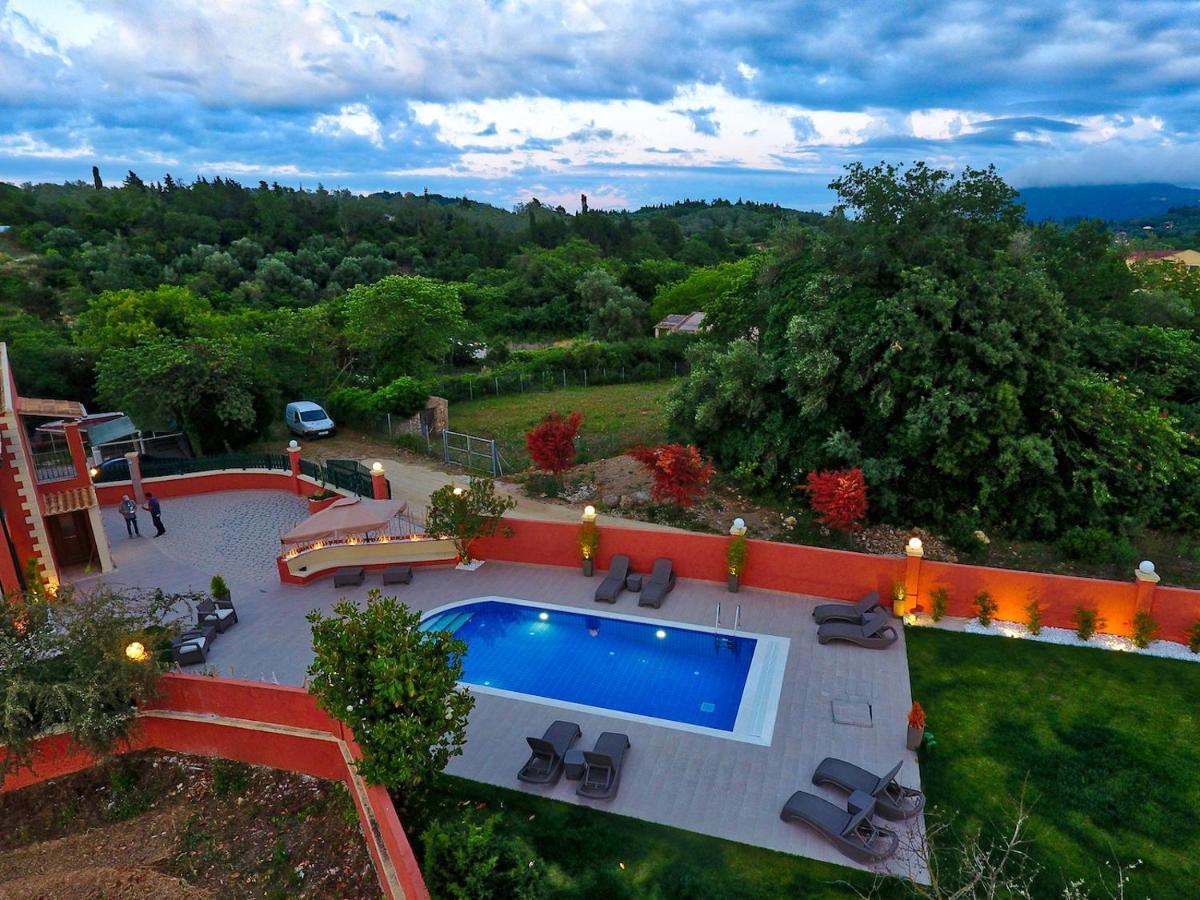 Villa Alex Sinarádes Extérieur photo
