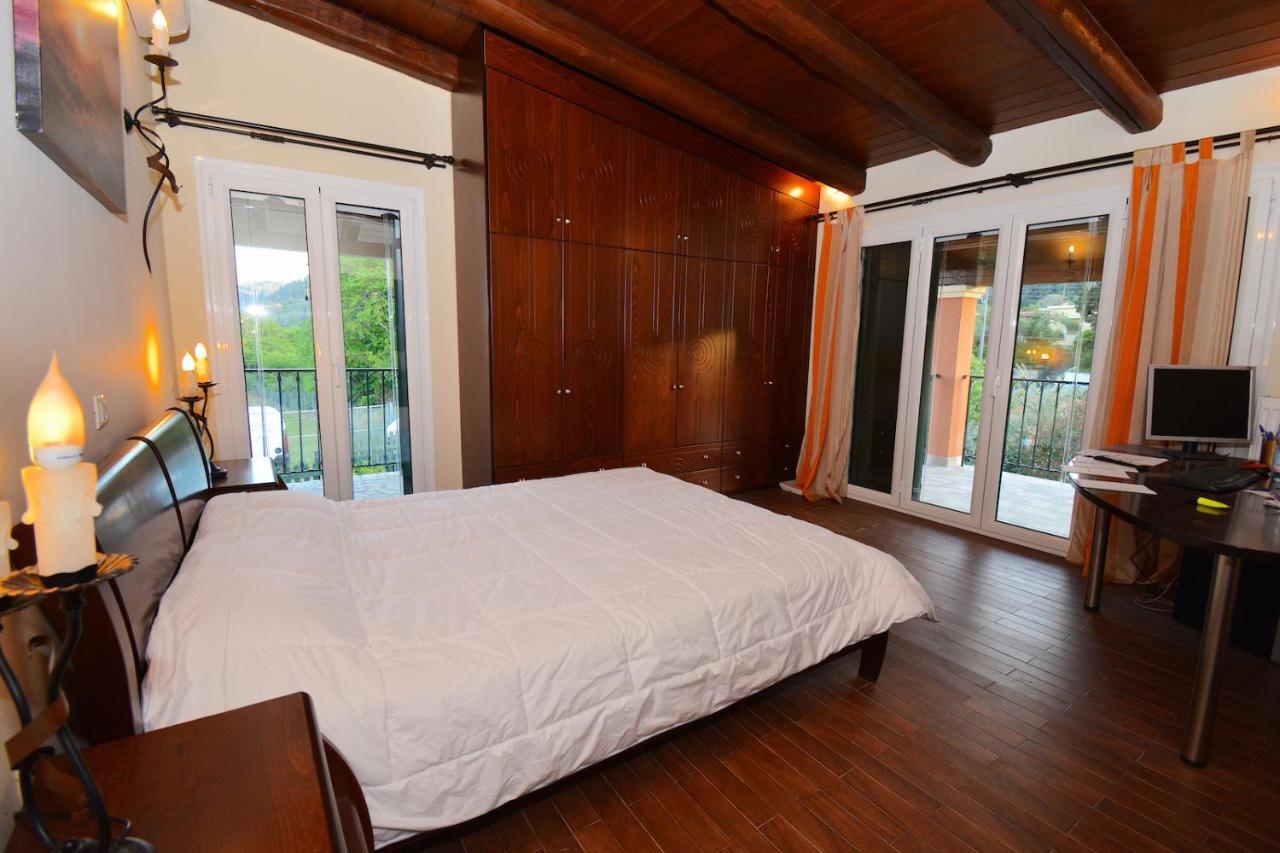 Villa Alex Sinarádes Extérieur photo